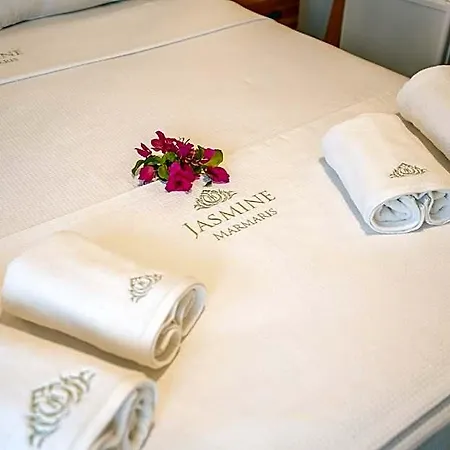 Jasmine Marmaris ホテル イチュメレール