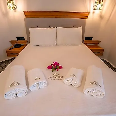 ホテル Jasmine Marmaris 3*
